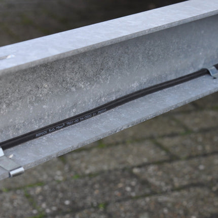 Cantonal Chassisklemme 28 mm für Hauptkabelführung - 20 Stück