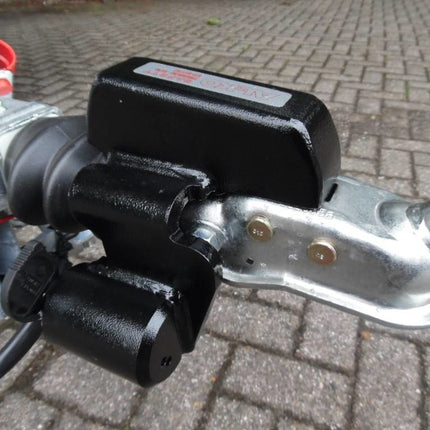 AL-KO AL-KO Safety Premium Deichselschloss - SCM zertifiziert - passend für AK300 und AKS1300
