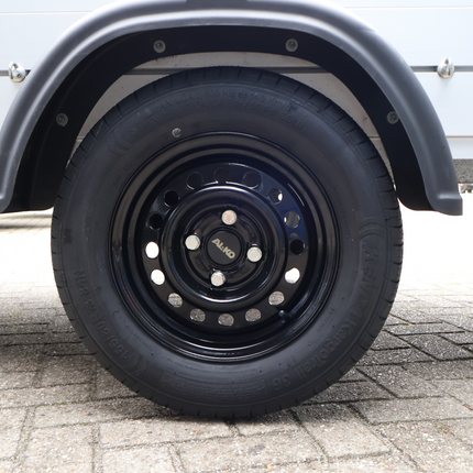 Anhängershop Rad 155R13 mit schwarze felge (4x100) 500 kg - nabe 57 mm