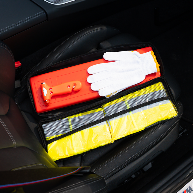 Anhängershop SicherheitsPaket – inkl. 2x Warnweste & Warndreieck