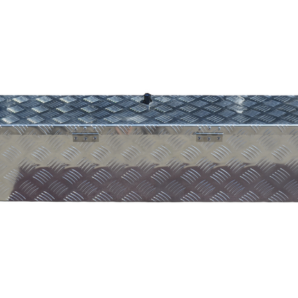 Cantonal Aluminium Deichselbox aus Riffelblech 1250x250x250 mm