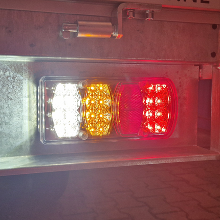 Cantonal Anhänger Rückleuchte - Cantonal LED - rechts - 228x100x53 mm - 5-poliger Bajonettanschluss