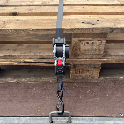 Cantonal Automatisch aufrollender Spanngurt 300x2,5 cm - mit S-Haken und Sicherungsfeder - 600 kg  - Set mit 2 Stück