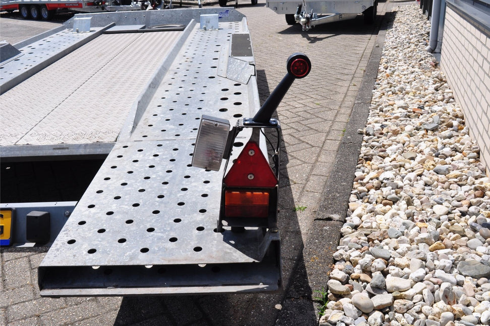 Cantonal Begrenzungsleuchte rot/weiß - 45 Grad - LED - 12/24 Volt