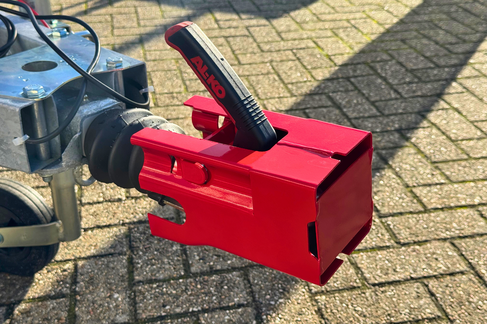 Cantonal Deichsel Kastenschloss Cantonal - rot - Stahl - Inkl. Edelstahl Diskusschloss mit 2 Schlüsseln