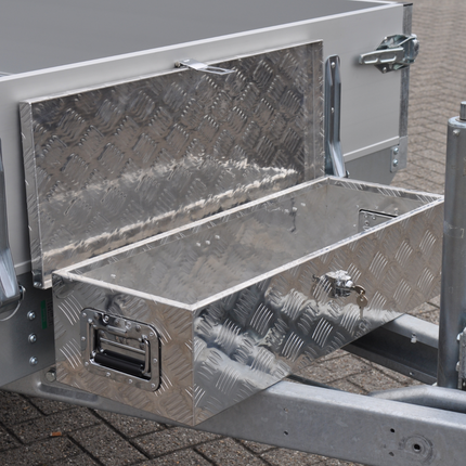 Cantonal Deichselbox aus Aluminium-Riffelblech 800x300x190 mm – Schmetterlingsverschluss