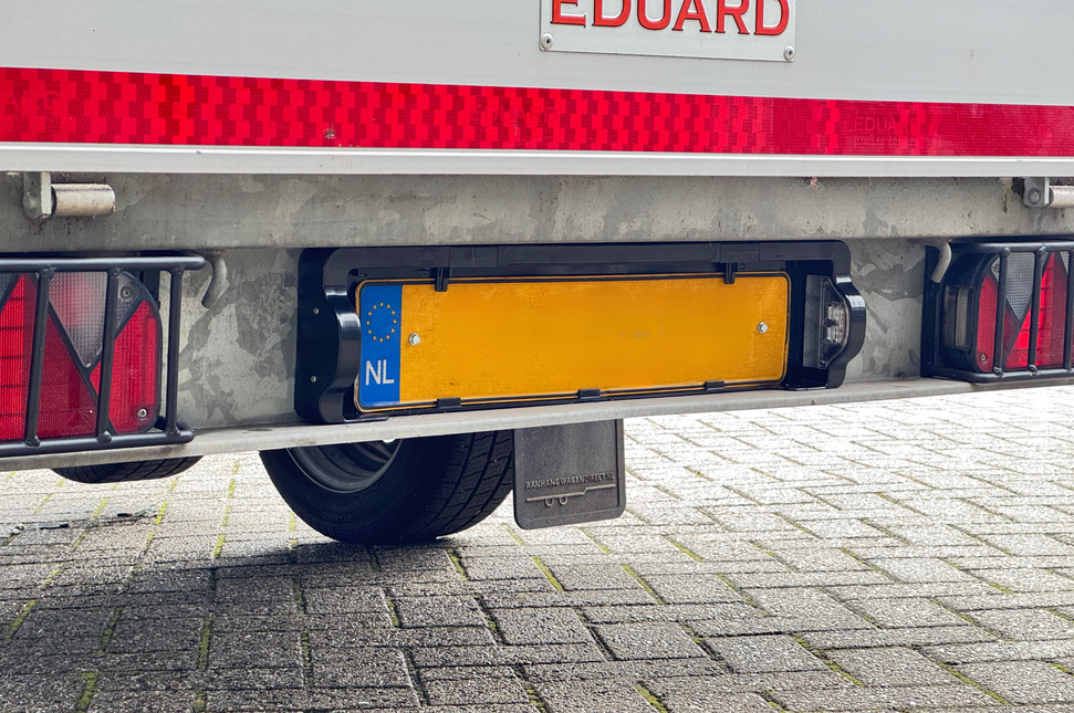 Cantonal Kennzeichenhalter mit Kennzeichenleuchte LED 800 mm