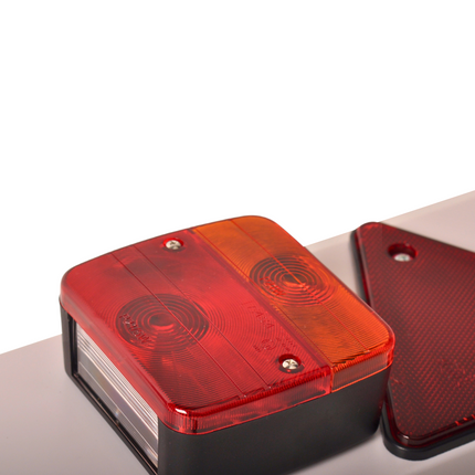 Cantonal Komplette Lichtleiste für Anhänger – 122 cm – 7-polig – inkl. 8 m Kabel