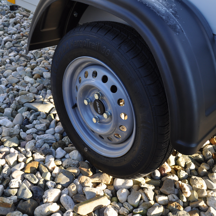 Cantonal Komplettrad Anhänger - 145R13 - Lochkreis: 4x100 - Tragfähigkeit: 425 kg - Nabendurchmesser: 57 mm