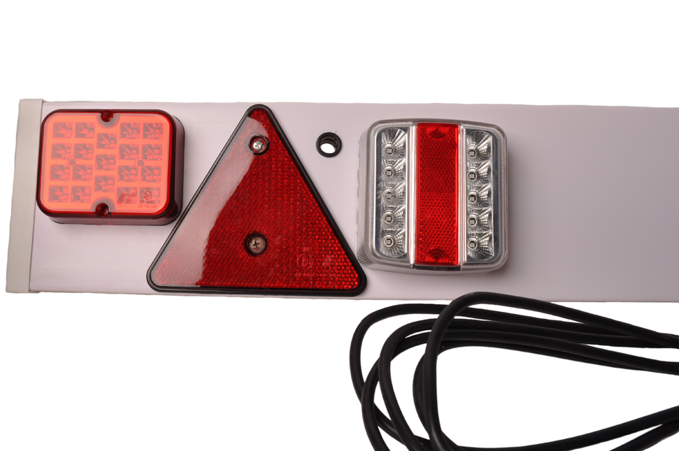 Cantonal LED-Lichtleiste für Anhänger oder Bootstrailer - 122 cm - 8 Meter - 7-polig