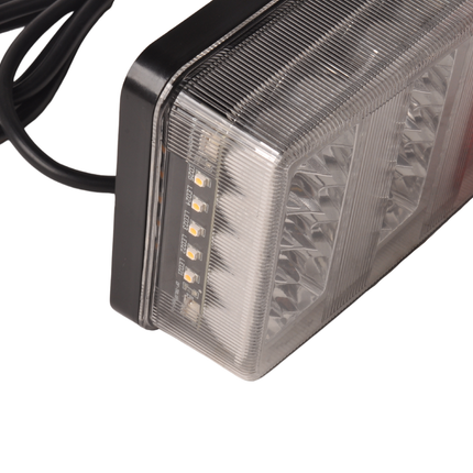Cantonal LED Rückleuchte mit allen Funktionen und mit separaten Kabeln anschließbar - 228x106x55 mm rechts