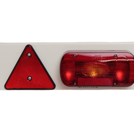 Cantonal Lichtleiste für Anhänger - 150 cm breit - 13-poliger Stecker an 9 Meter Kabelsätze