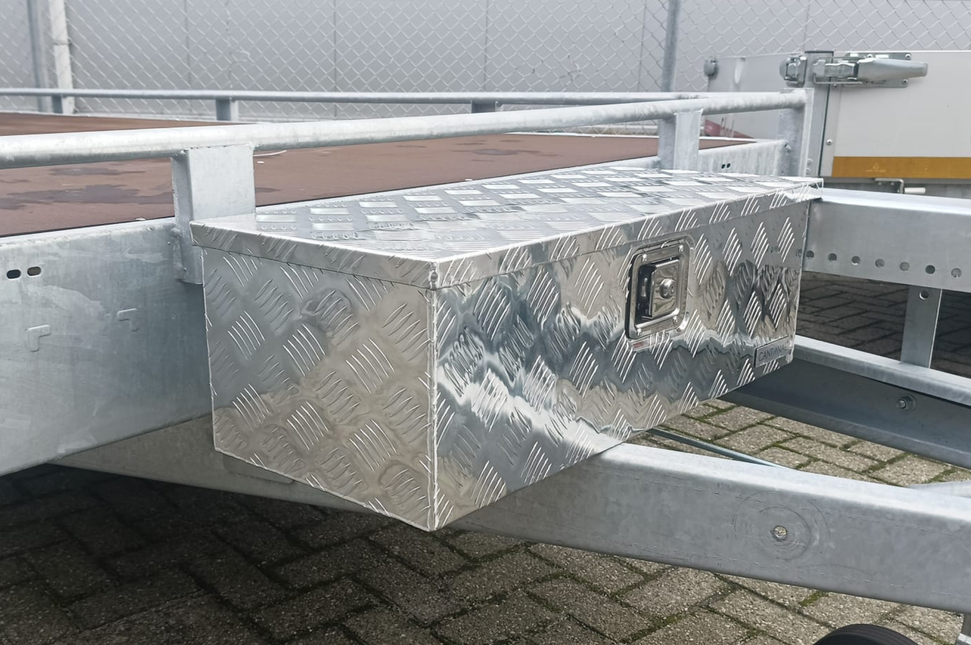 Cantonal Riffelblech Aluminium Deichselbox/Werkzeugbox/Deichselkasten 765x330x245 mm - mit eingebautem Schloss