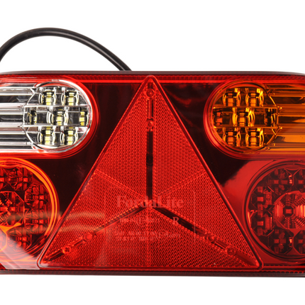 Cantonal Rückleuchte rechts 32 LEDs 296x145x45 mm - inklusive reflektierendes Dreieck
