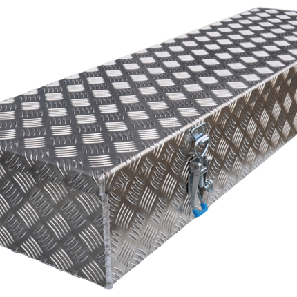 De Haan DE HAAN BOX HE - 1200x380x190 mm - wasser- und staubdichter Deichselbox aus Aluminium-Riffelblech - ausgestattet mit Spannschlössern