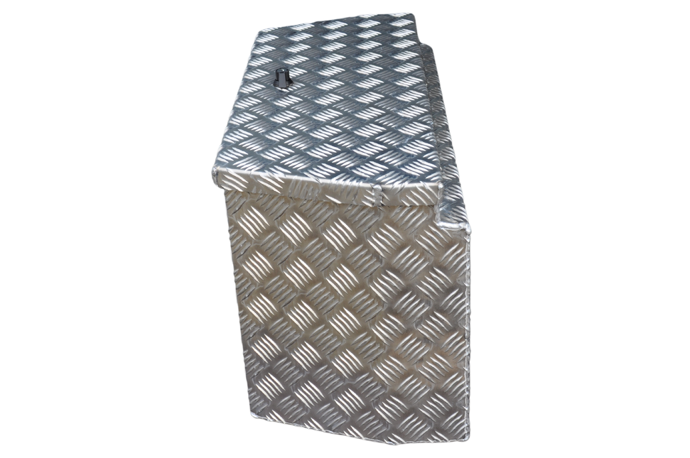 De Haan DE HAAN BOX PBV - wasser- und staubdichter Aluminium-Riffelblech Deichselbox 750x320x400 mm - ausgestattet mit Butterfly-Schloss