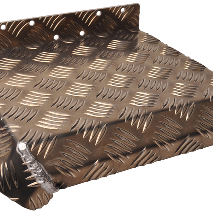 De Haan Halbes Kotflügel links - 310x290 mm - Aluminium Riffelblech Material - geeignet für Hapert Anhänger