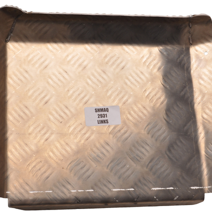 De Haan Halbes Kotflügel links - 310x290 mm - Aluminium Riffelblech Material - geeignet für Hapert Anhänger