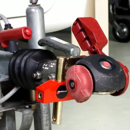DoubleLock DoubleLock Compact Eagle - SCM-geprüfte Deichselverriegelung für AL-KO-Kupplungen