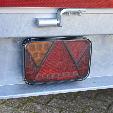 Fristom Anhänger Rückleuchte - Fristom - links - 200x130x50 mm -  5-poliger Bajonettanschlus - mit integriertem Widerstand