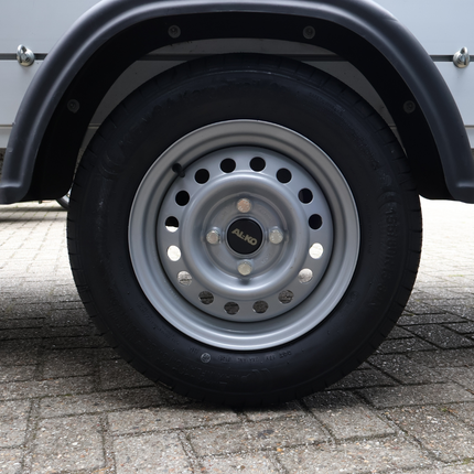 Kargotrail Komplettrad Anhänger - 155R13 - Lochkreis: 4x100 - Tragfähigkeit: 500 kg - Nabendurchmesser: 57 mm