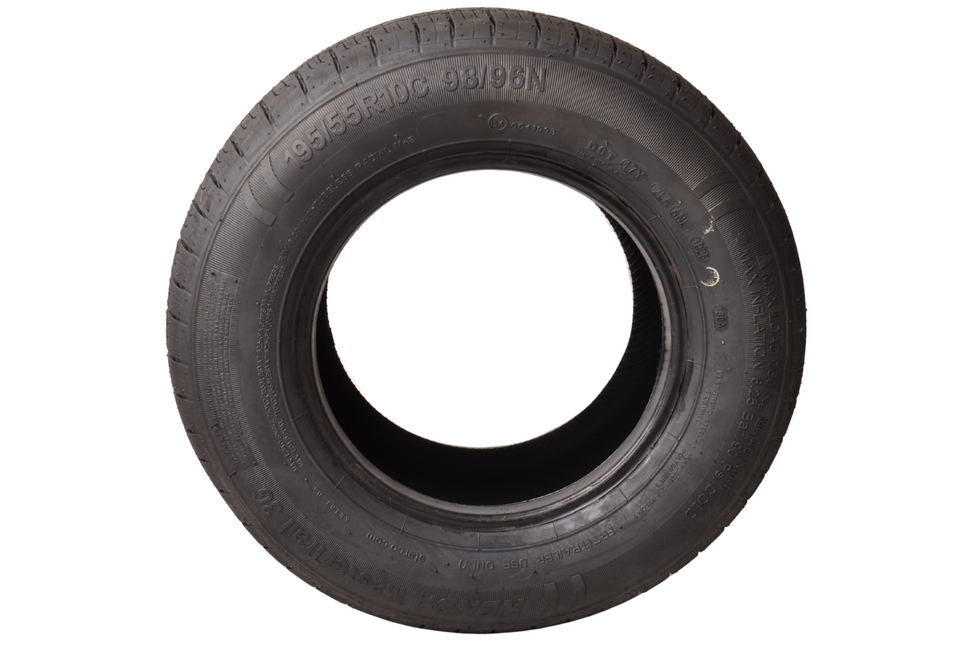 Kargotrail Tubeless Reifen Anhänger - 195/55R10C - Tragfähigkeit: 750 kg - 10PR