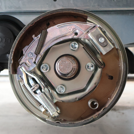 Knott Gesamtpaket Knott Bremsbelag Typ 20-2425/1 - Komplettpaket