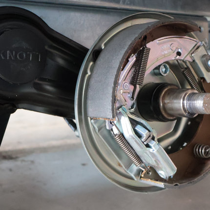 Knott Gesamtpaket Knott Bremsbelag Typ 20-2425/1 - Komplettpaket