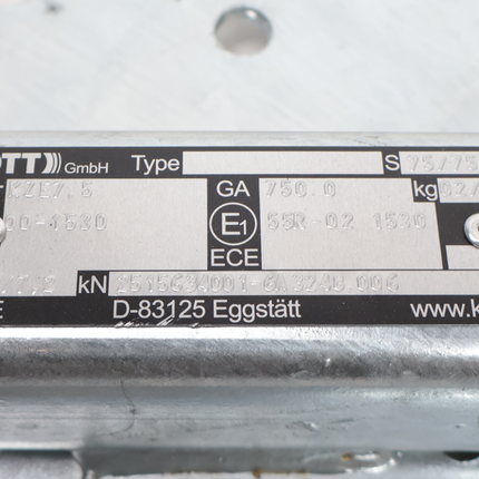 Knott Knott V-Deichsel - 50 mm Rohr - 750 kg - ungebremste Kugelkupplung