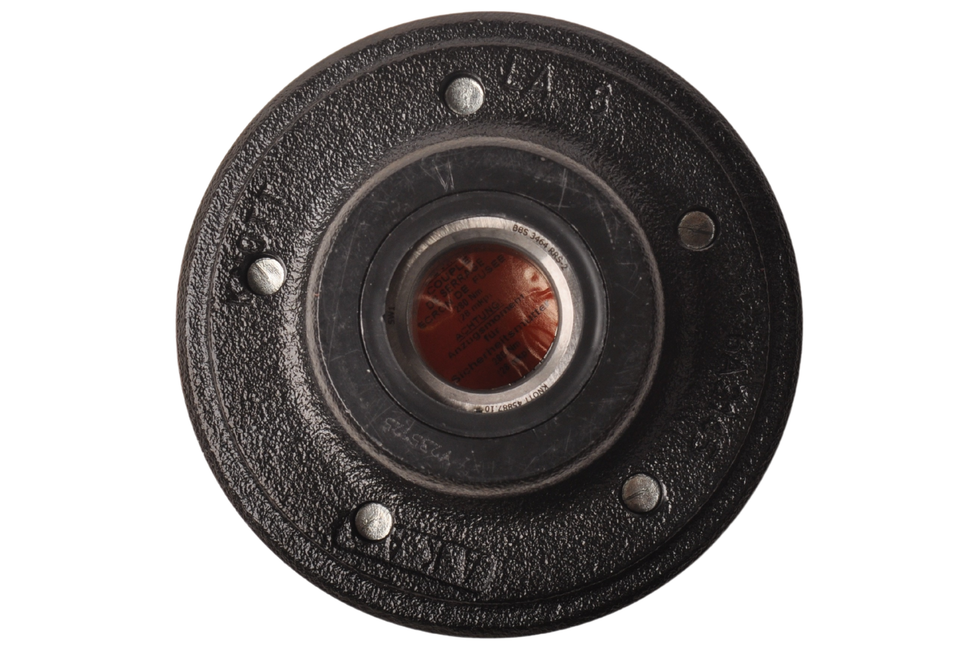 Knott Nabe mit Nabenkappe, Flanschmutter und Kompaktlager - 112x5