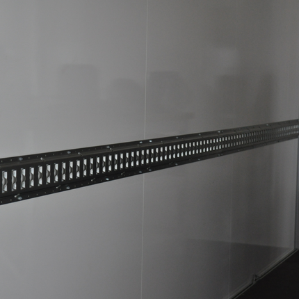Novio Ladungssicherungsschienen 2,5 mm dick - 150 cm